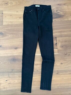 Madewell Black High-Rise Skinny Jeans